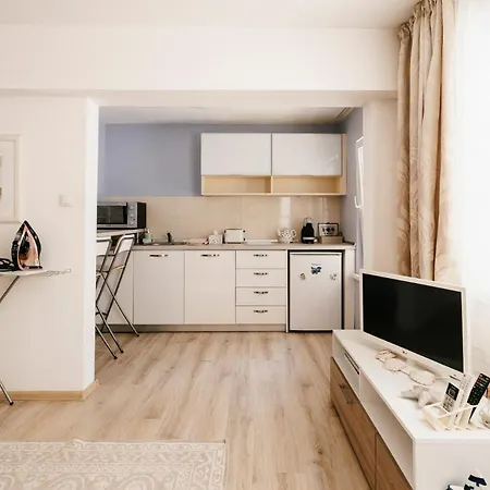 5 Minutes From The And The Center With Private Patio Apartament Burgas City