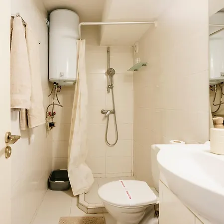 5 Minutes From The And The Center With Private Patio Apartament Burgas City