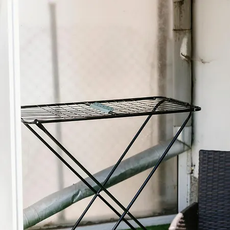 5 Minutes From The And The Center With Private Patio Burgas City